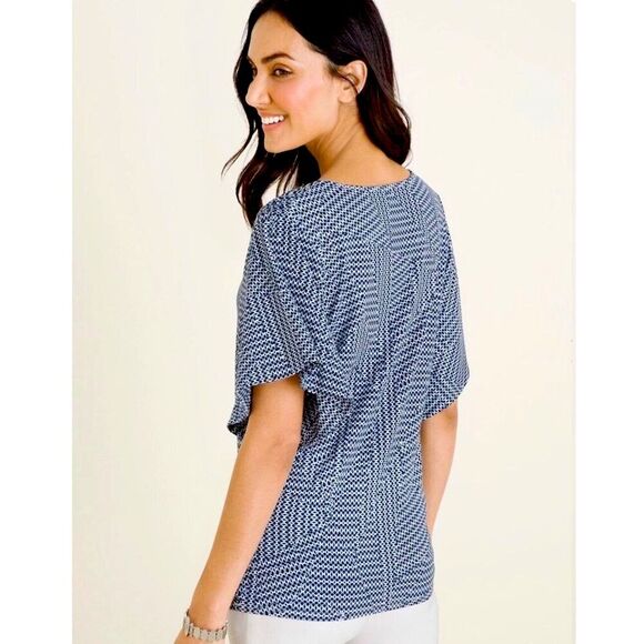 Chico's Flutter Sleeve Knit Top Size 1 (8) Like New - Picture 2 of 13